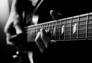 “Mổ xẻ” những điều thú vị khi học Guitar ít ai biết
